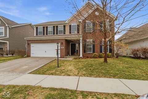 Photo of 6314 Silver Leaf Drive, Zionsville, IN 46077 (MLS # 22086548)