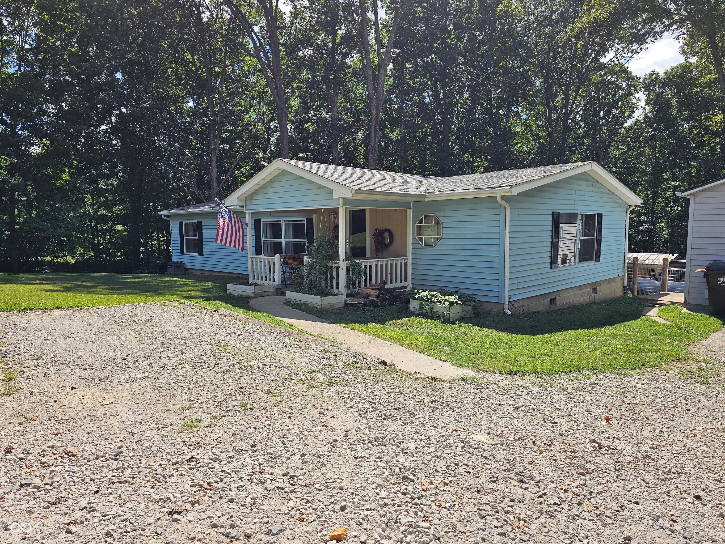 7616 N Oak Ridge Road