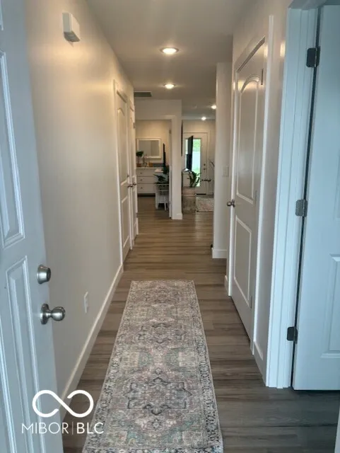 Columbus, Indiana 47201, United States, 2 Bedrooms Bedrooms, ,2 BathroomsBathrooms,Residential,Active,118170