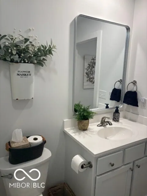 Columbus, Indiana 47201, United States, 2 Bedrooms Bedrooms, ,2 BathroomsBathrooms,Residential,Active,118170