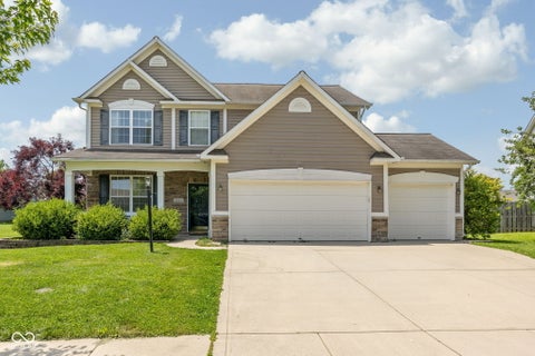 Photo of 5836 Monticello Square Lane, Indianapolis, IN 46234 (MLS # 22105321)