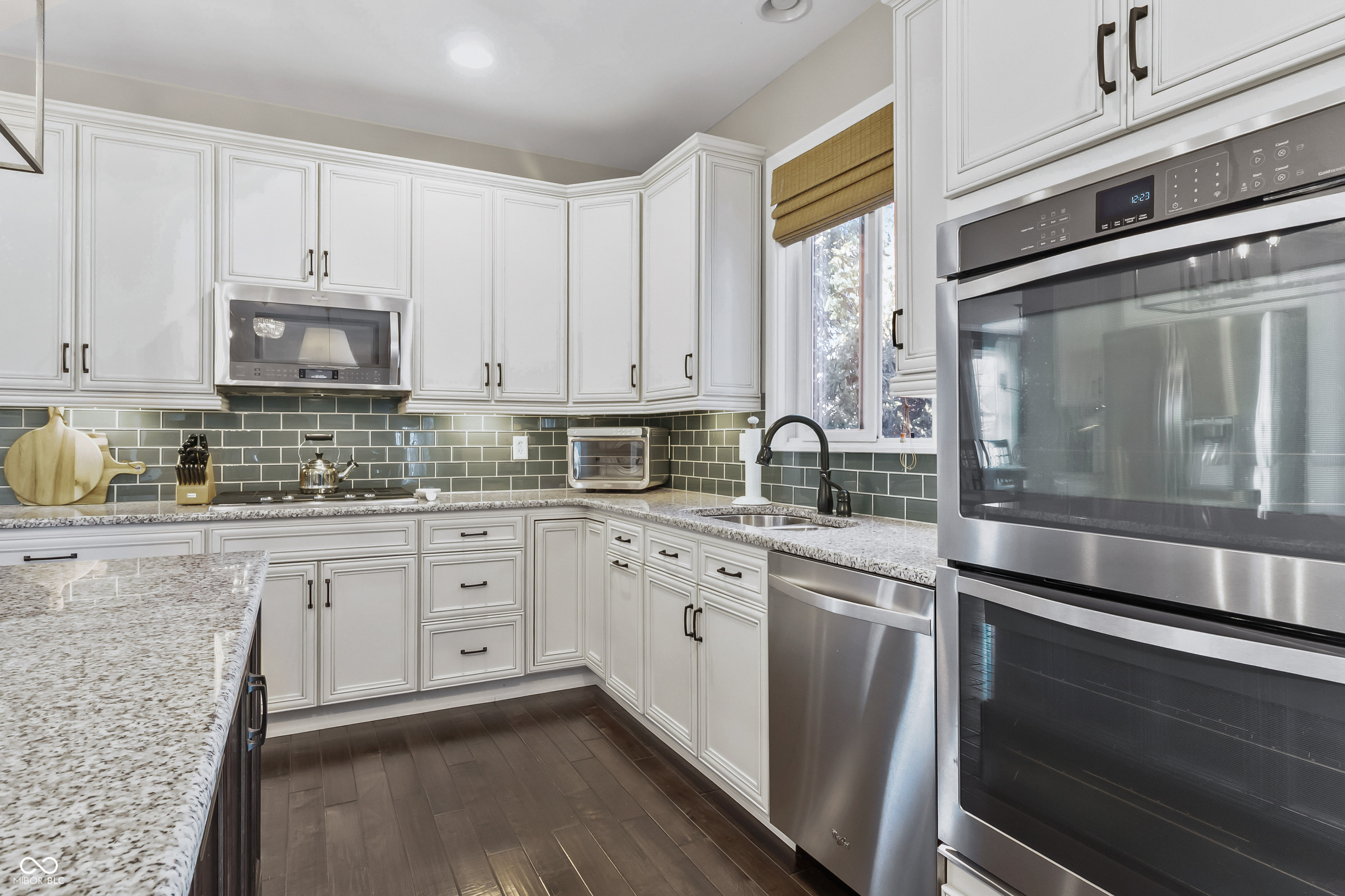 14580 Pleasant Crest Avenue