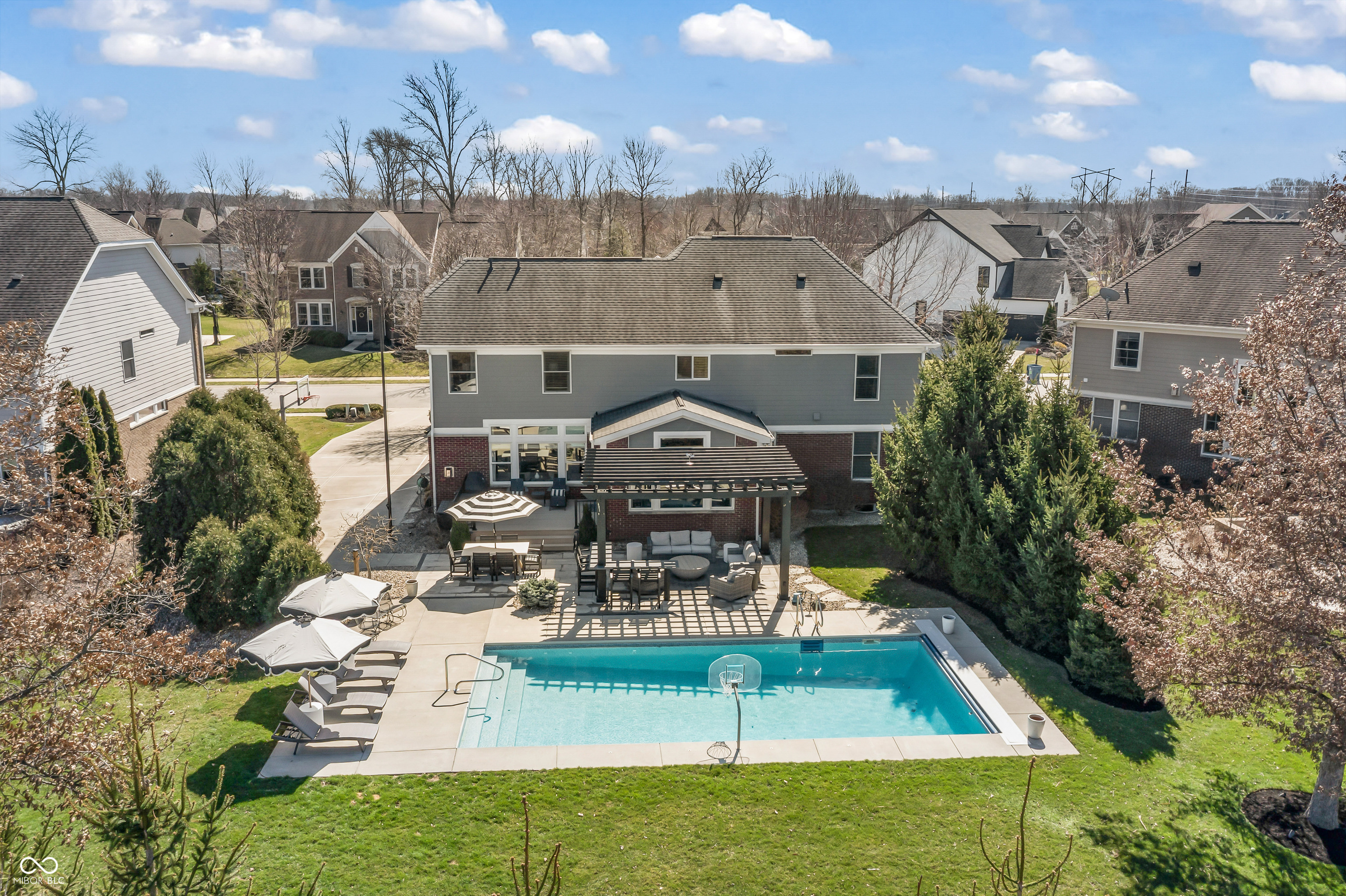 14580 Pleasant Crest Avenue