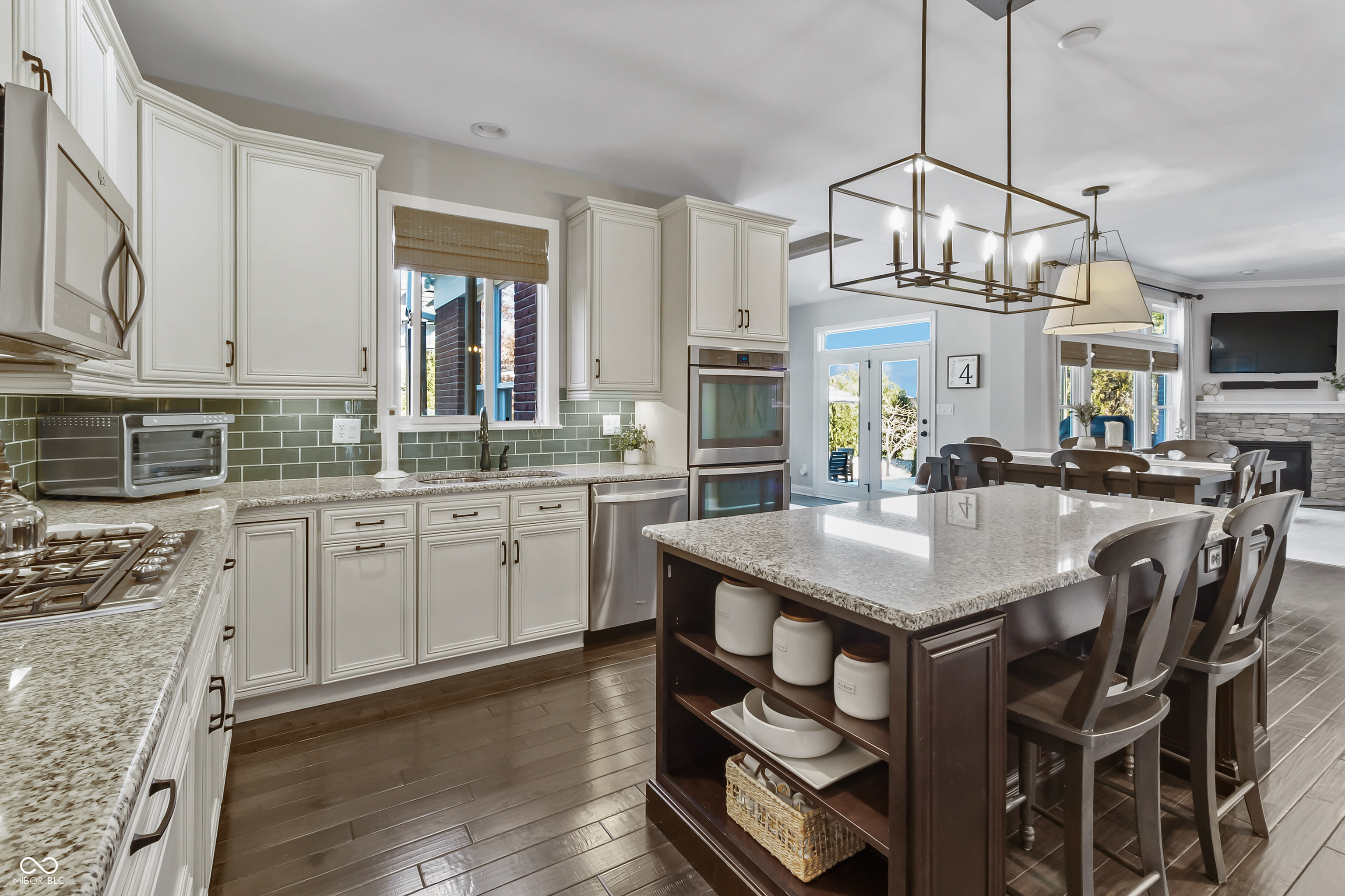 14580 Pleasant Crest Avenue