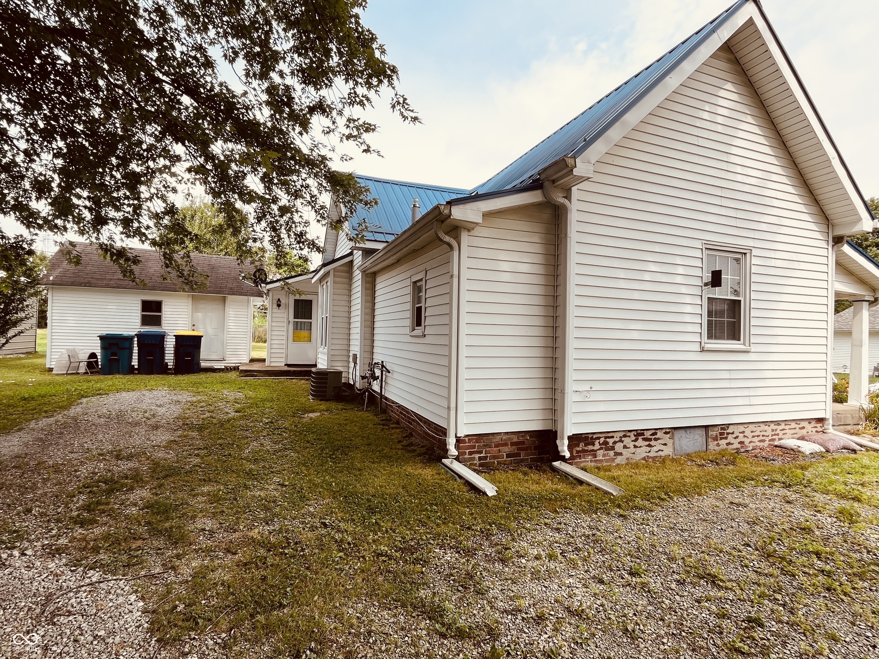 308 E 8th Street