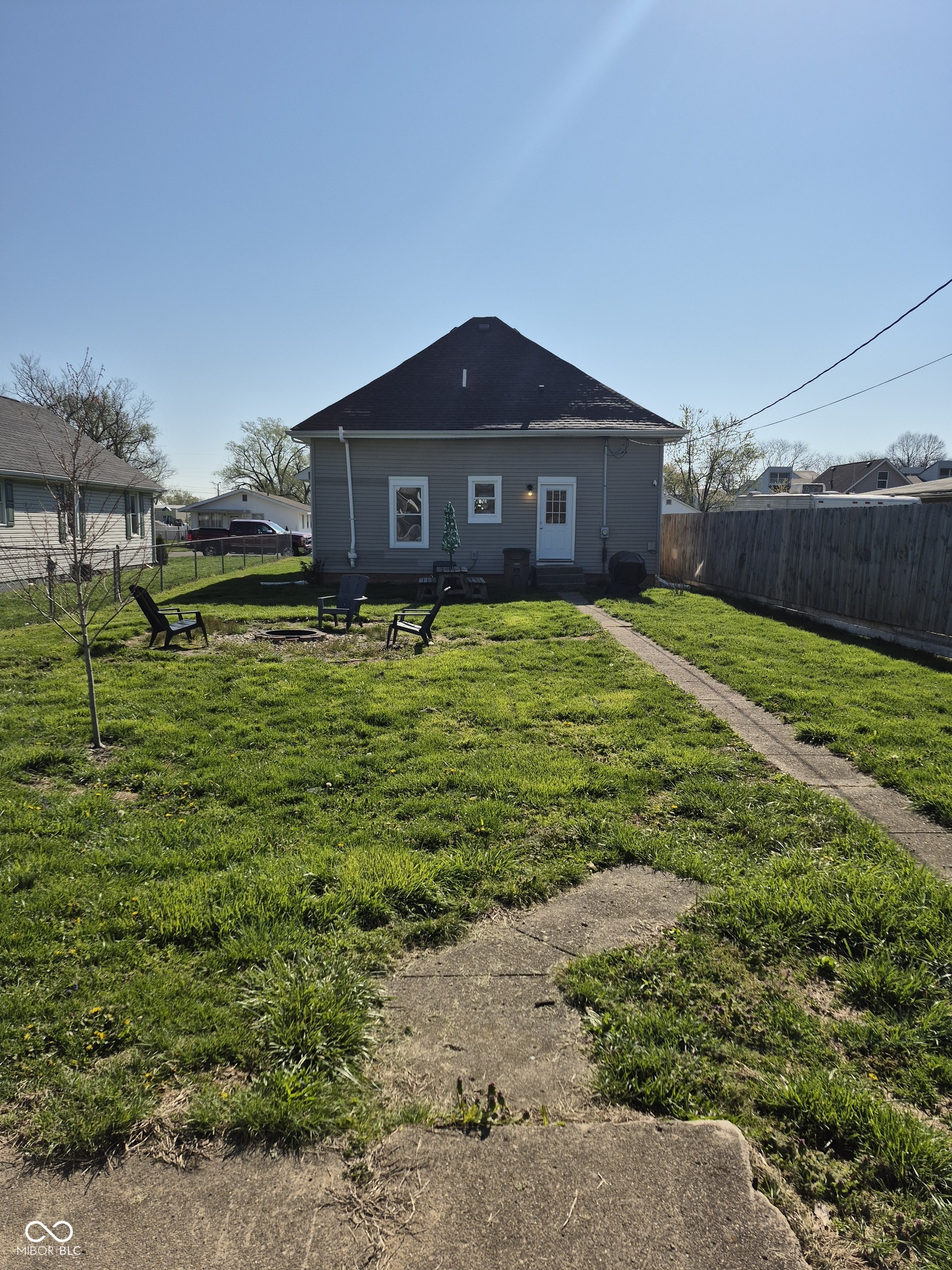 422 Hege Avenue