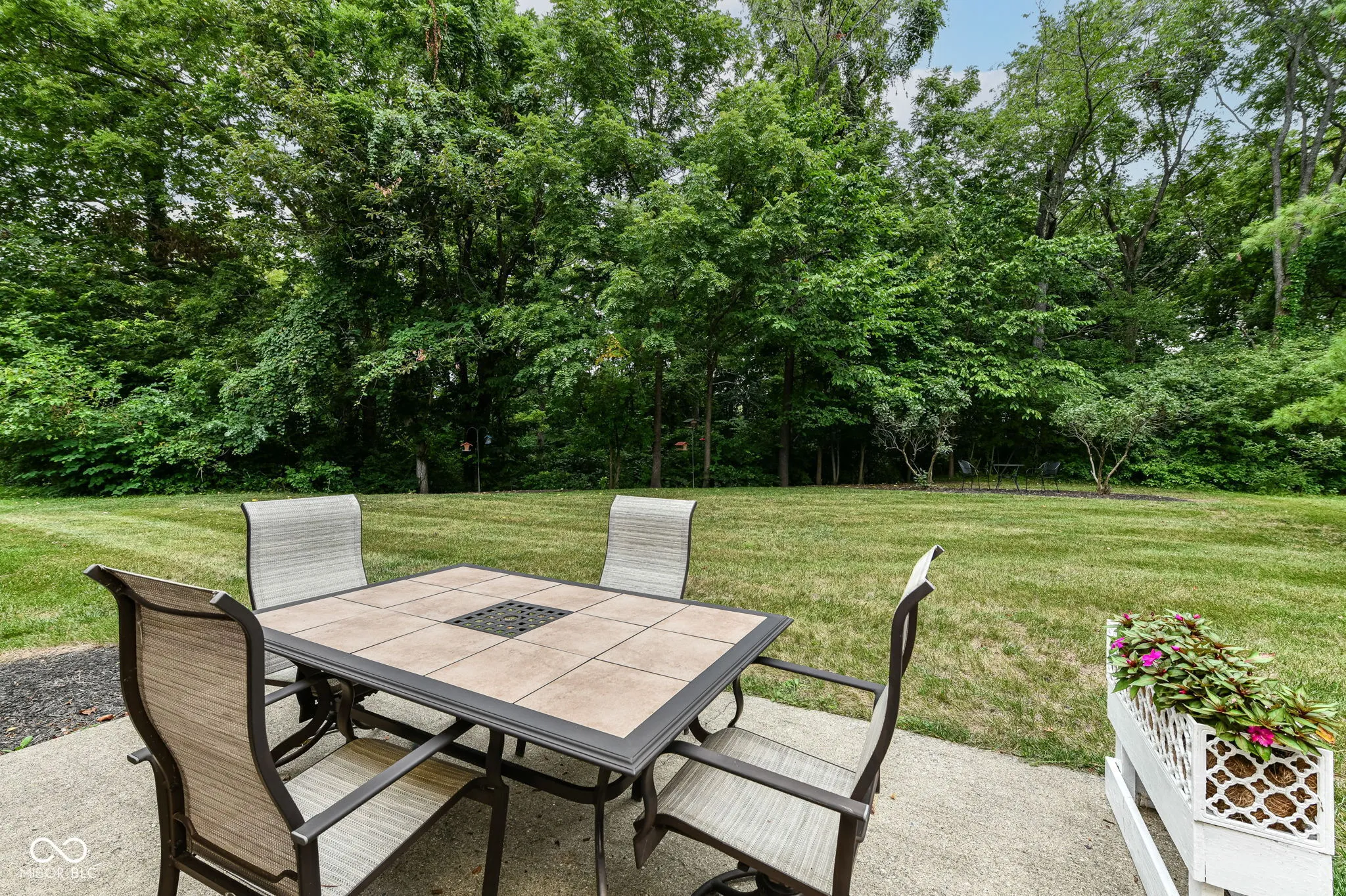 Avon, Indiana 46123, United States, 4 Bedrooms Bedrooms, ,4 BathroomsBathrooms,Residential,Pending,203693