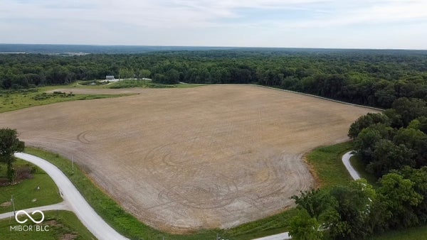S FRYE HILL RD, WILLIAMSPORT, IN 47993 - Image 3a0472e550c01ac2bfb37df0037cb48e/2710404438