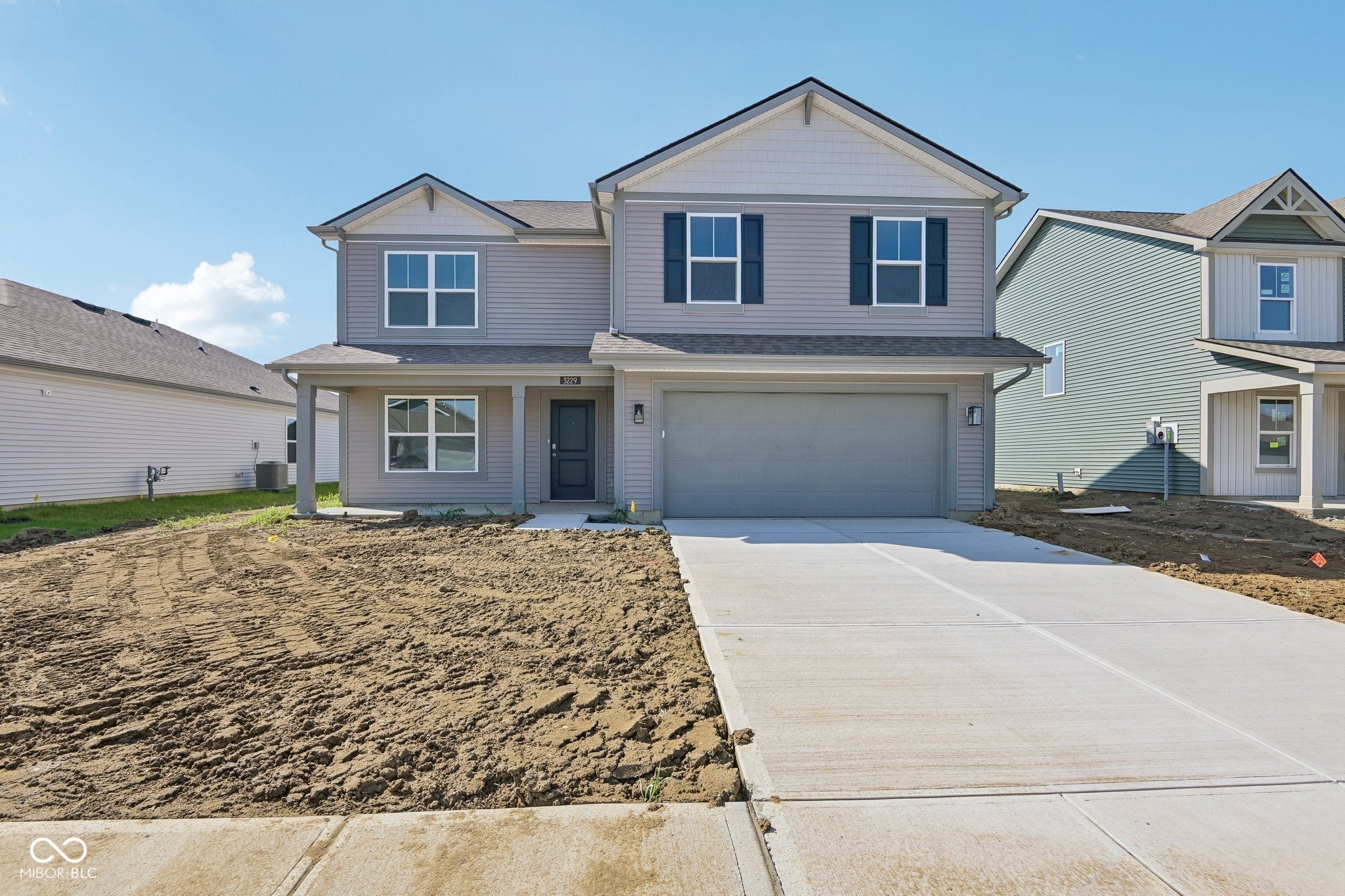 3229 W Vintage Street