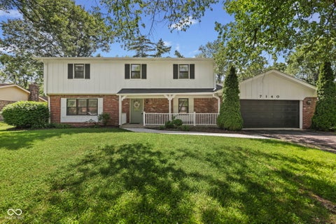 Photo of 7140 Avalon Trail Drive, Indianapolis, IN 46250 (MLS # 22125888)
