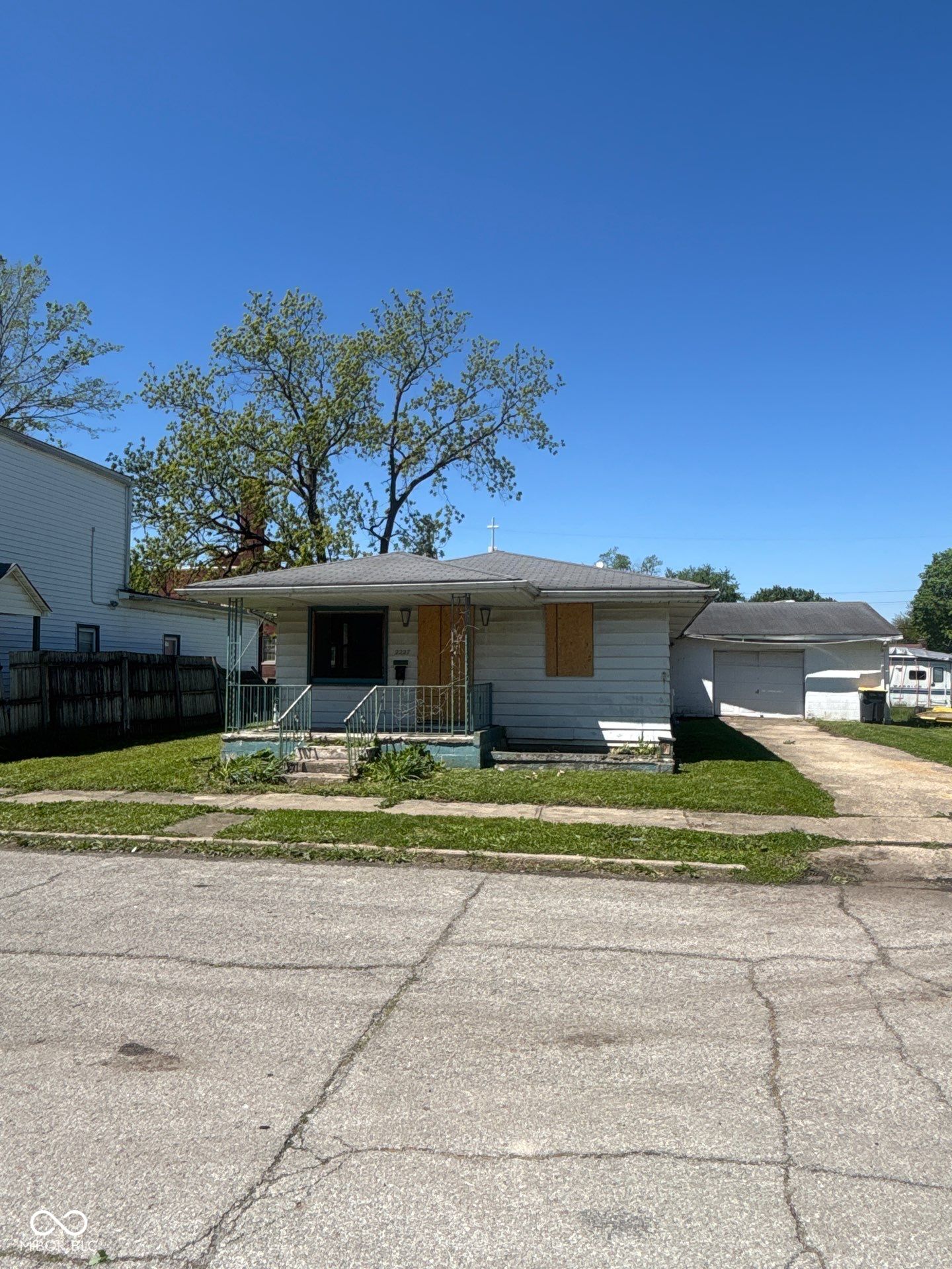2227 George Street