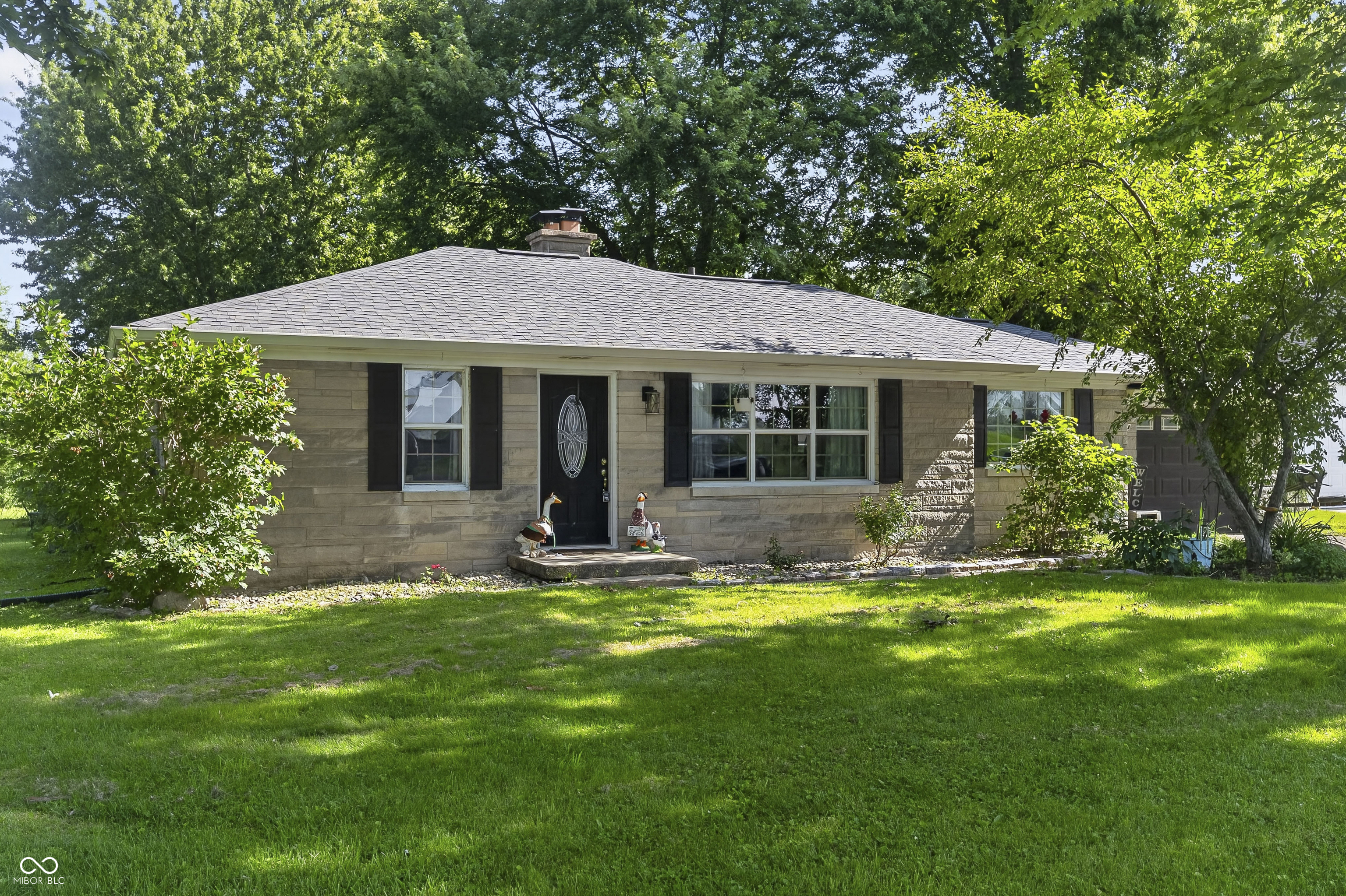 46158 Homes For Sale & Real Estate | REMAX