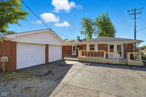 Photo of 639 Averitt Road, Greenwood, IN 46142 (MLS # 22069327)