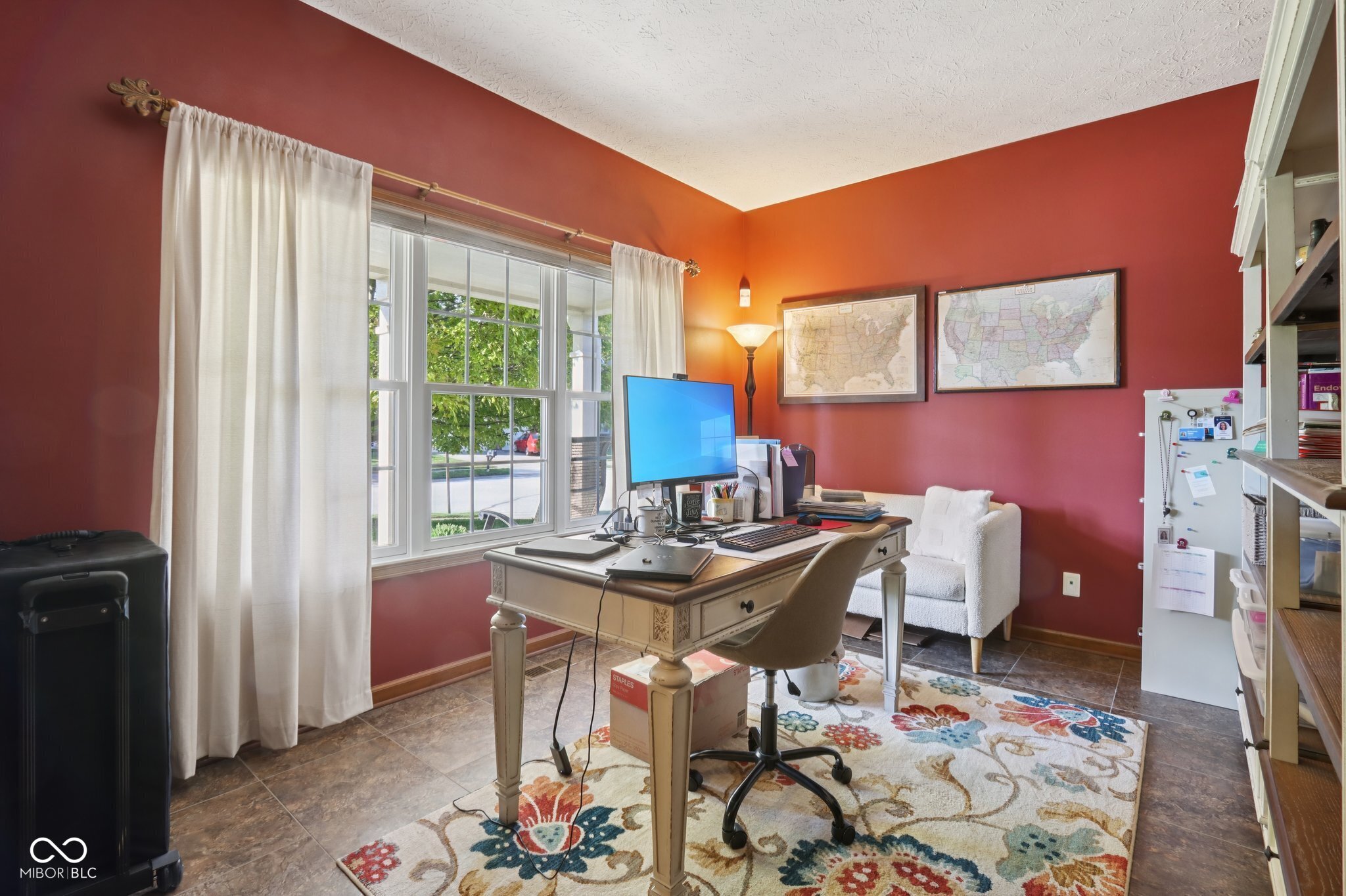 7706 Firethorn Court