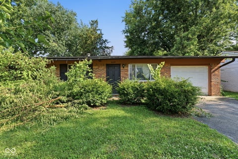 Photo of 6039 Penway Street, Indianapolis, IN 46224 (MLS # 22114392)