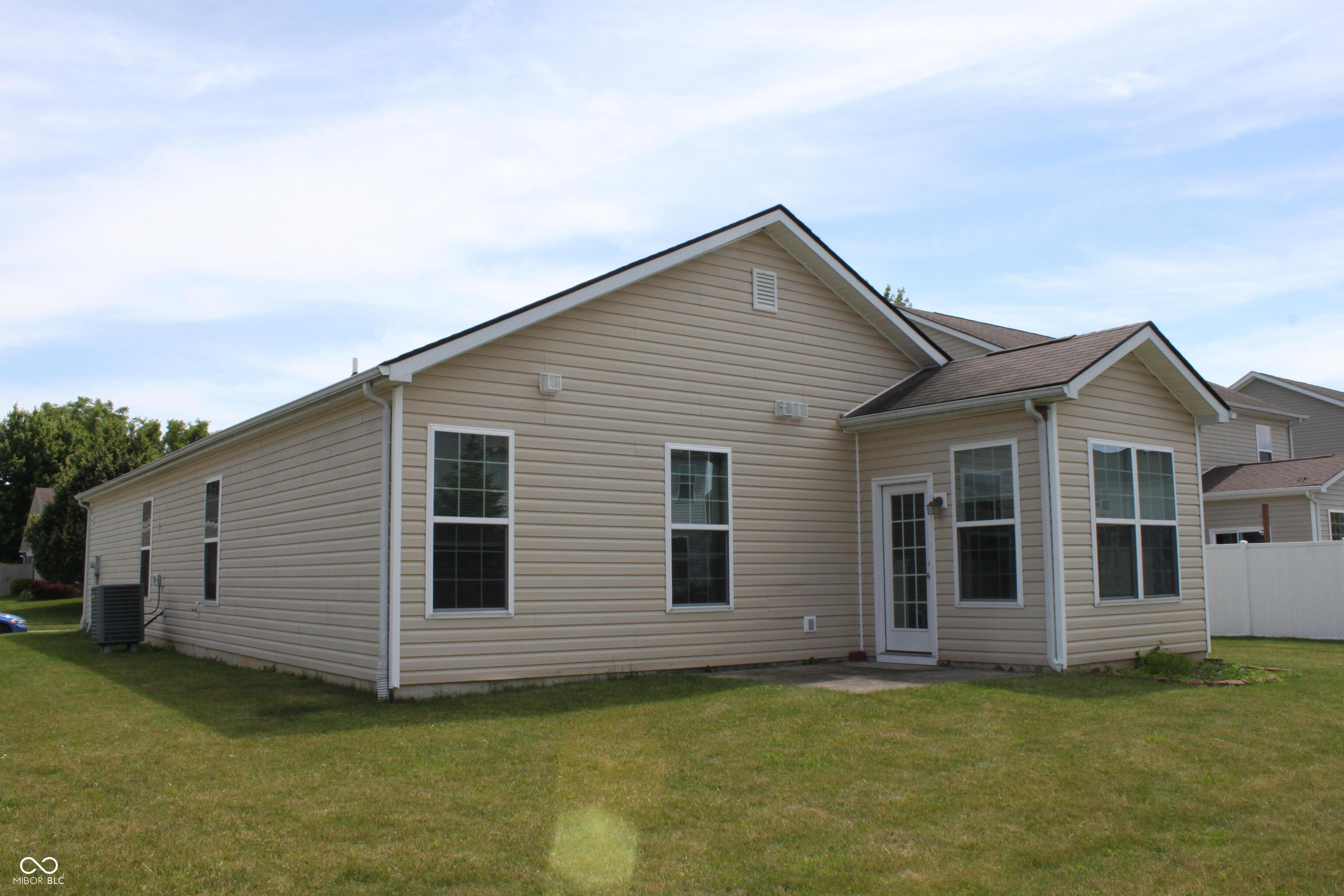 4218 Pearson