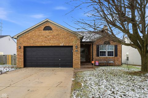Photo of 1073 Central Park Boulevard S, Greenwood, IN 46143 (MLS # 22069969)