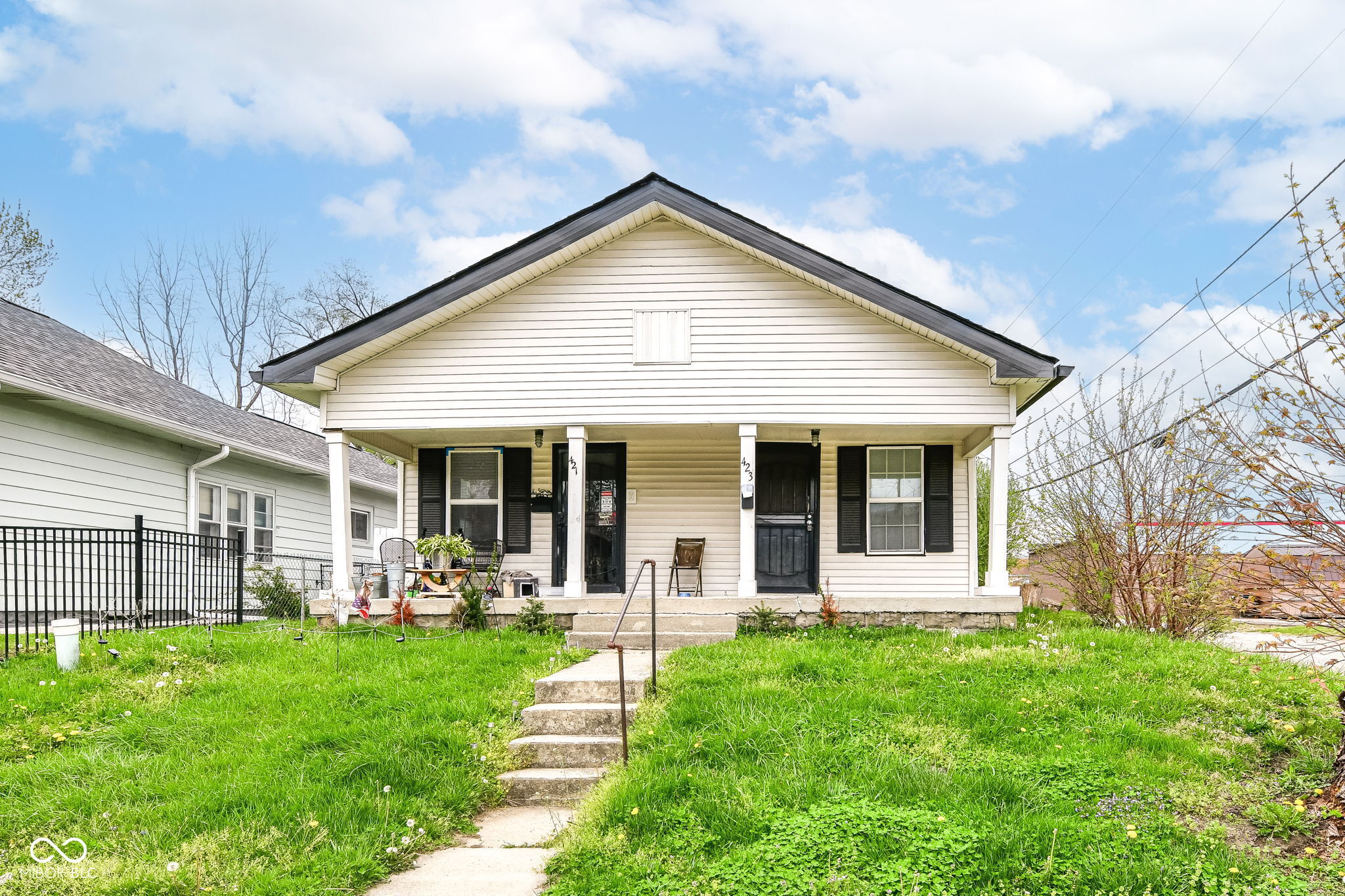 421 Villa Avenue