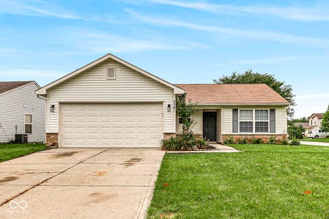 Photo of 5391 Milhouse Road, Indianapolis, IN 46221 (MLS # 22119857)