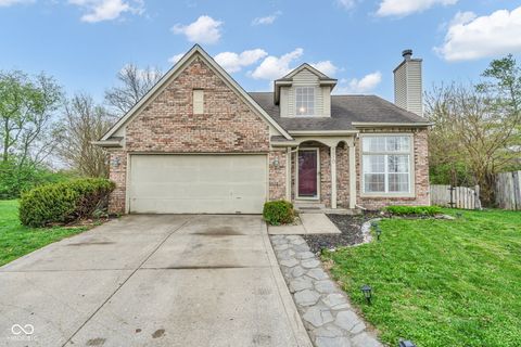 Photo of 5910 Ann Marie Way, Indianapolis, IN 46254 (MLS # 22095012)