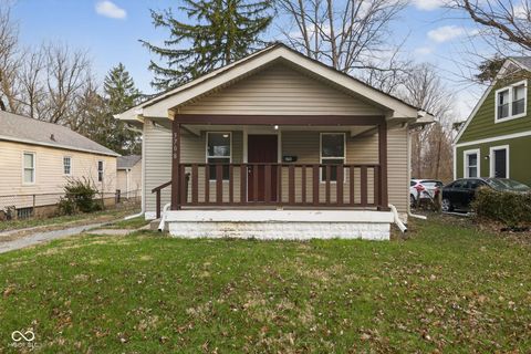 Photo of 3708 E 35th Street, Indianapolis, IN 46218 (MLS # 22090758)