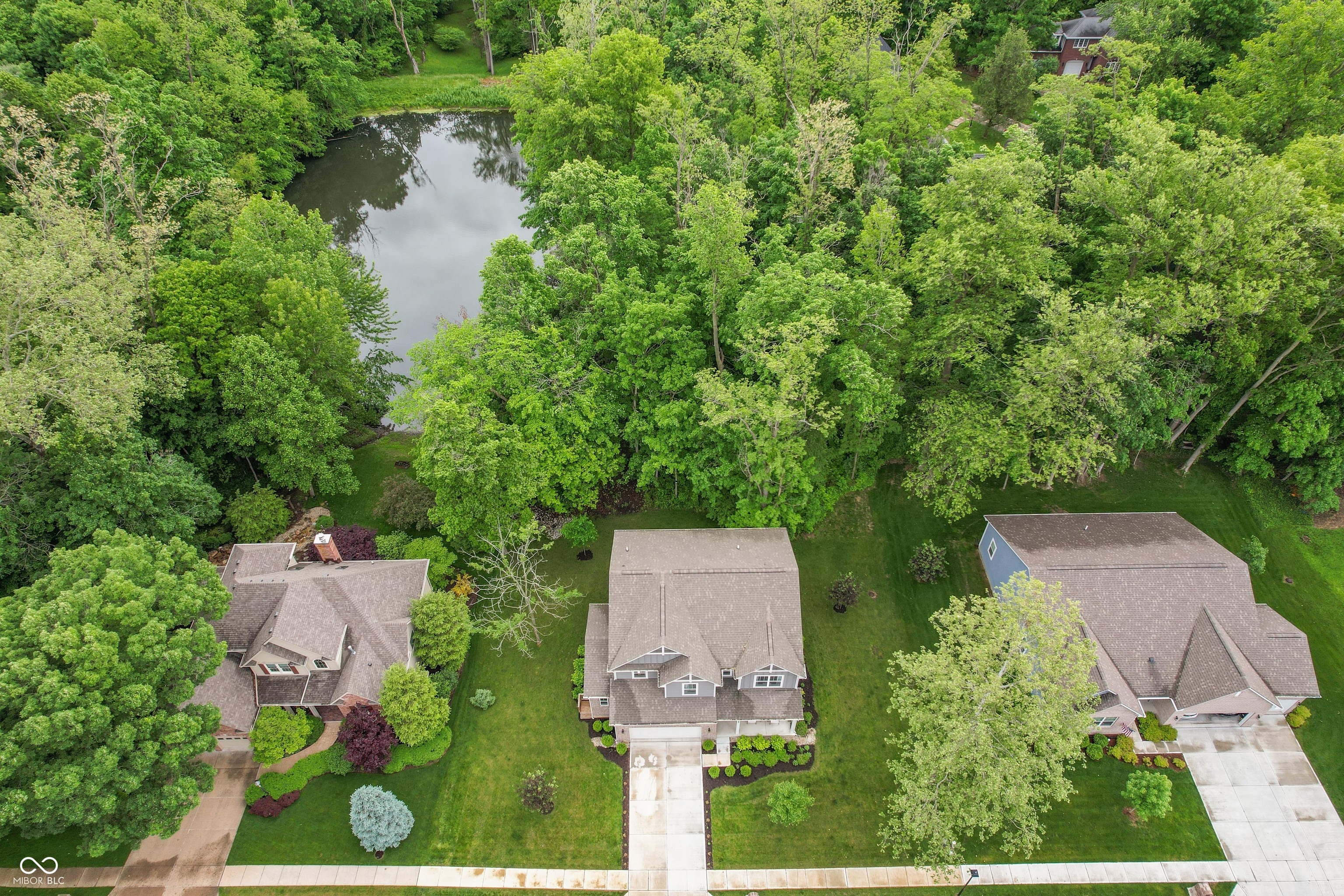 527 Macintosh Lane