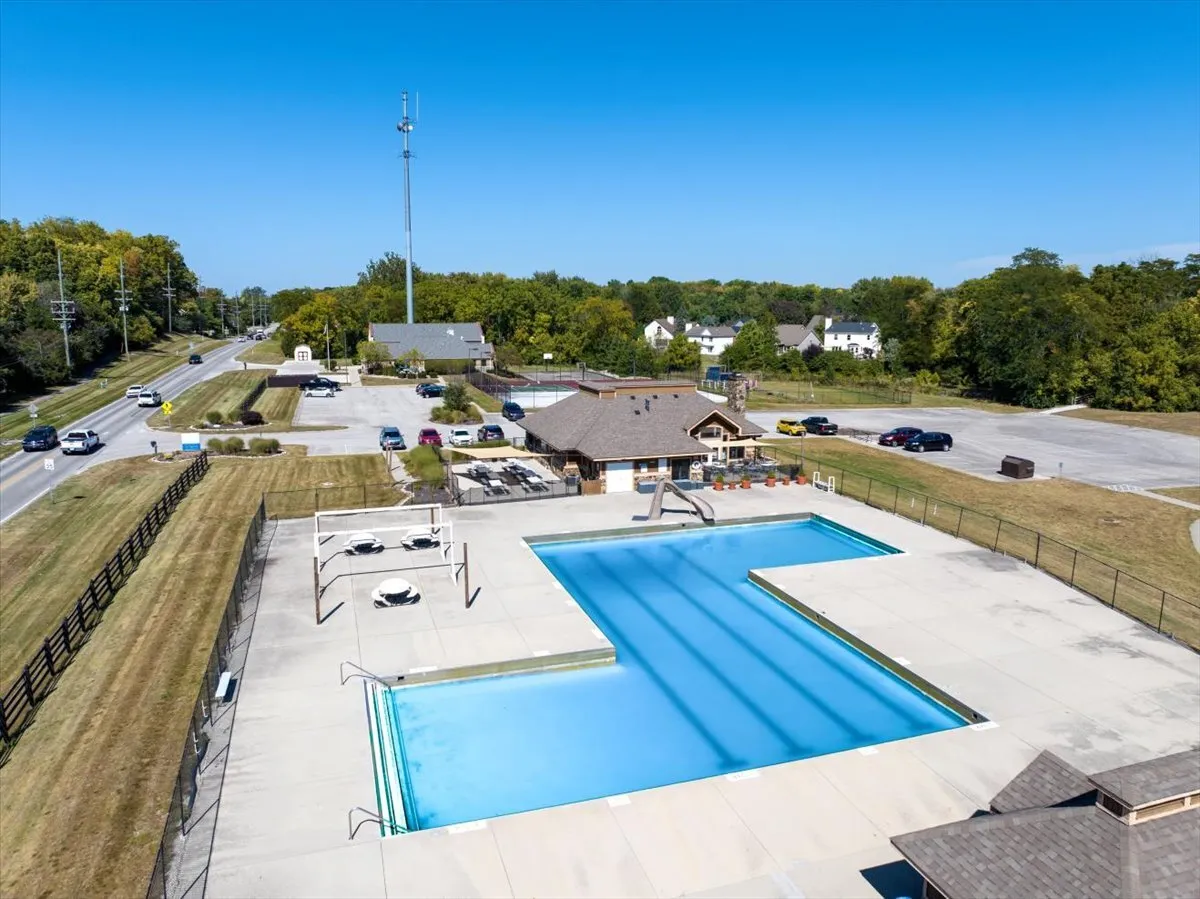 Fishers, Indiana 46037, United States, ,Commercial,Active,69084