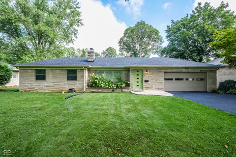 Photo of 2880 Kessler Boulevard East Drive, Indianapolis, IN 46220 (MLS # 22117841)