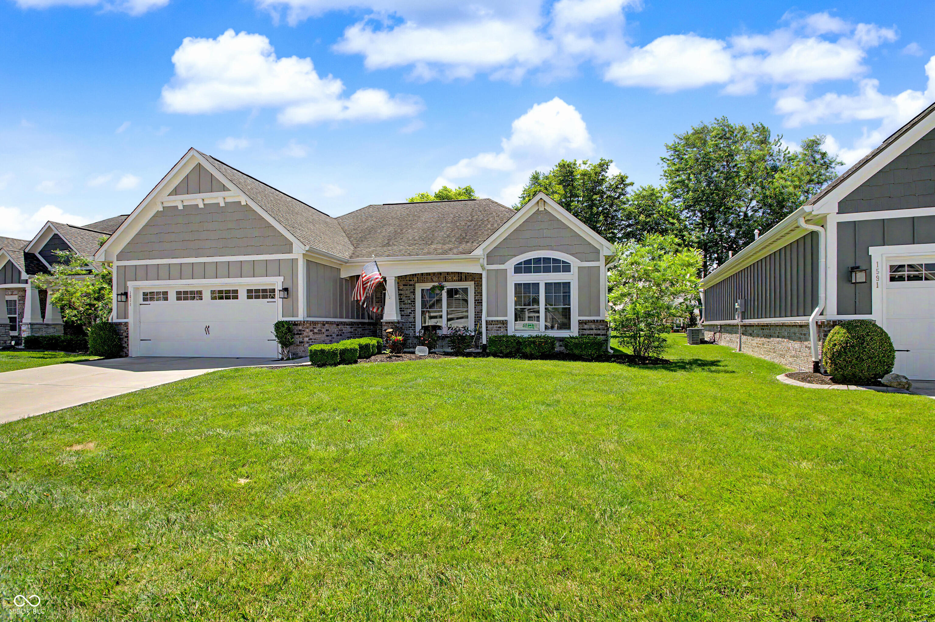 1611 Summerwood