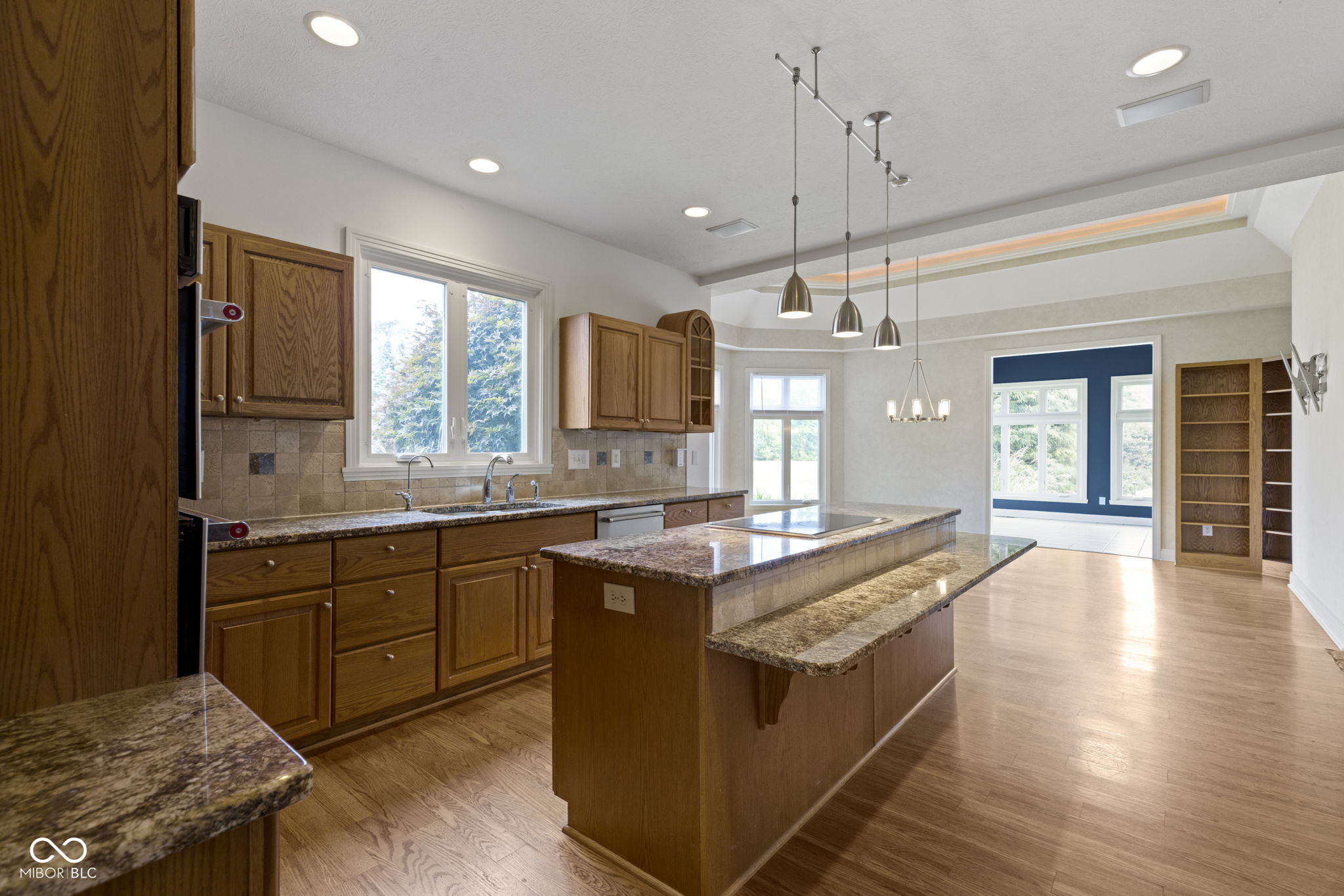 9420 Timberwolf Lane