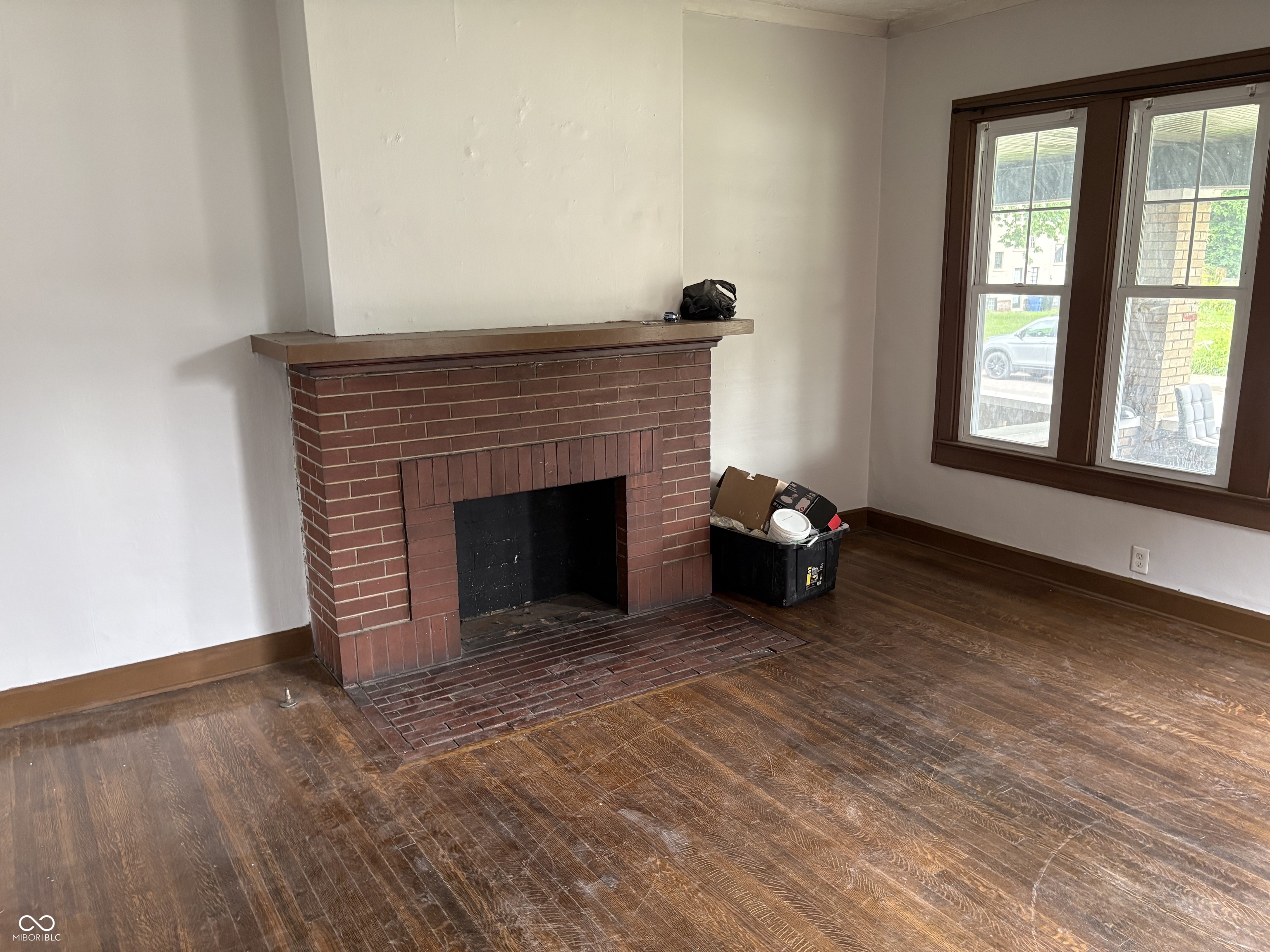 3251 Broadway Street