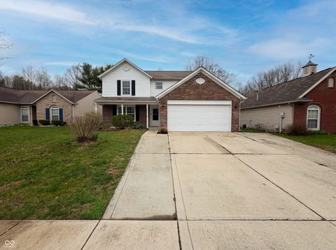 Photo of 9022 Venona Way, Indianapolis, IN 46234 (MLS # 22093010)