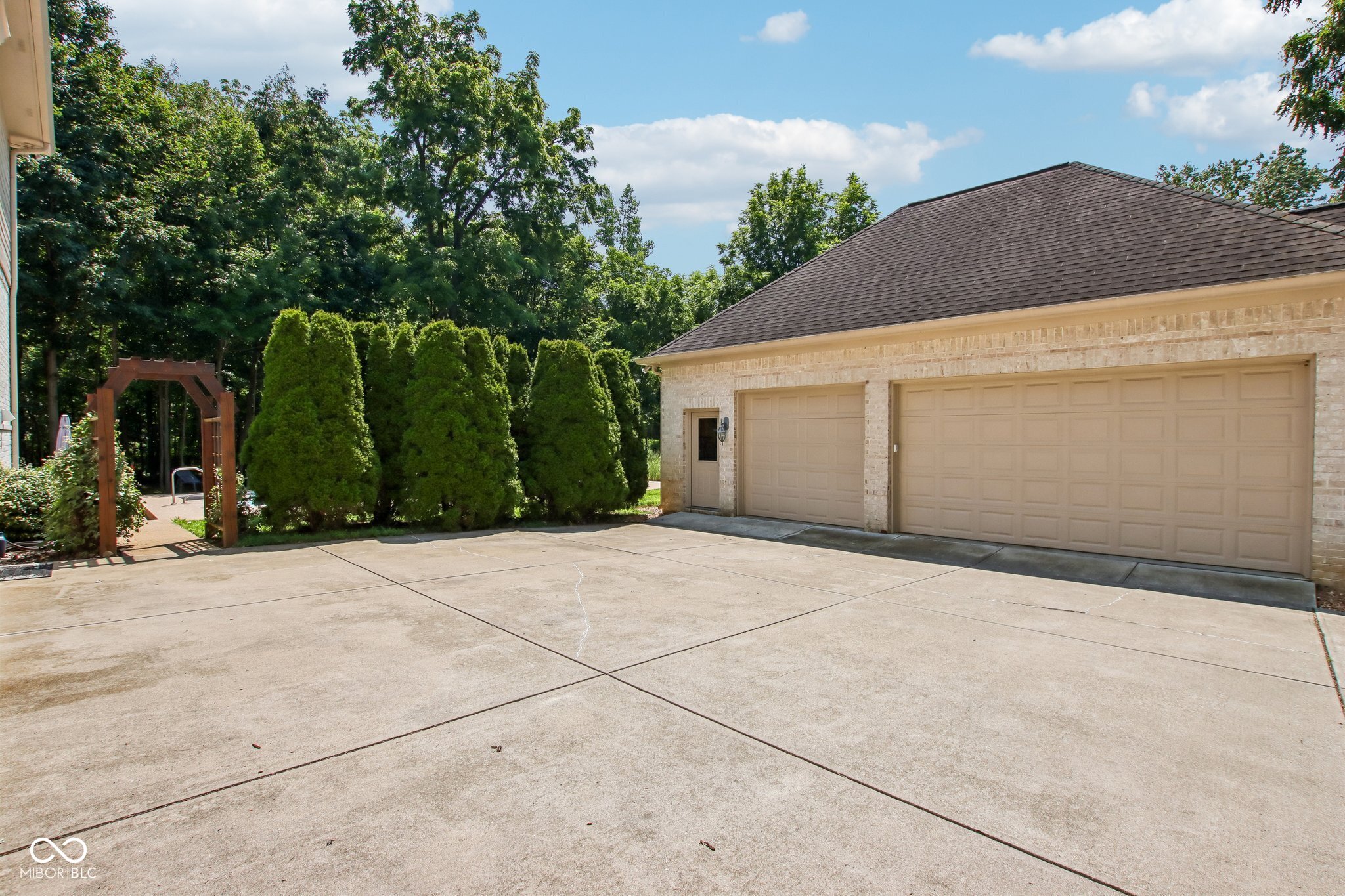 1095 Bear Cub Drive
