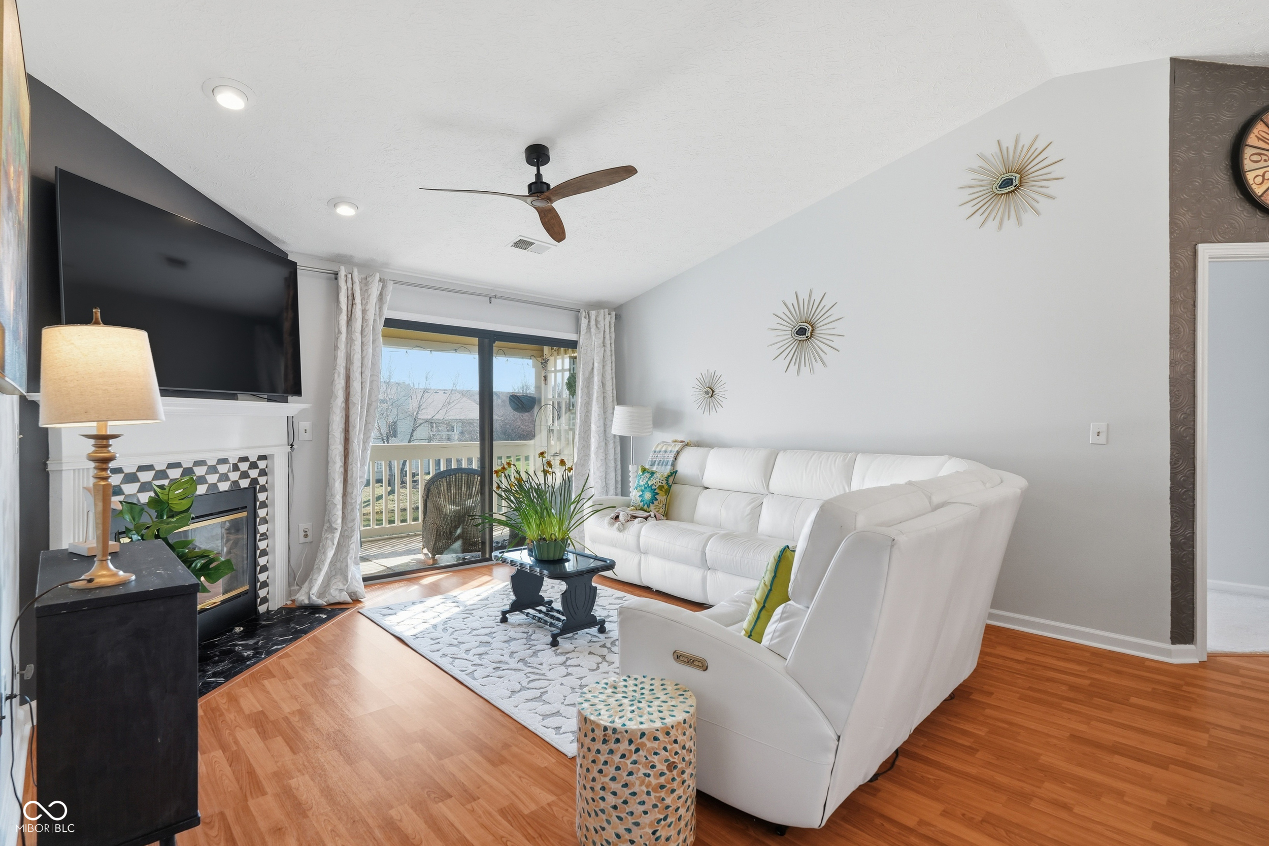 947 Wickham Court 208