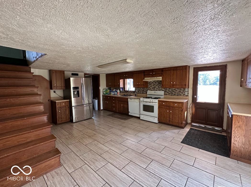 7246 W Fall Creek Drive