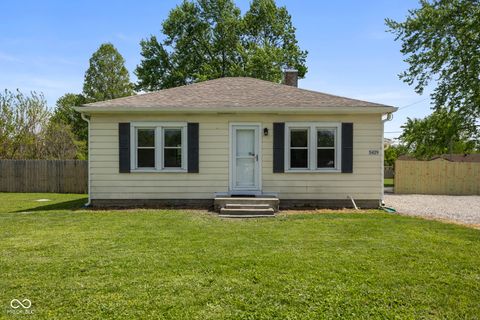 Photo of 5429 W Mooresville Road, Indianapolis, IN 46221 (MLS # 22096607)