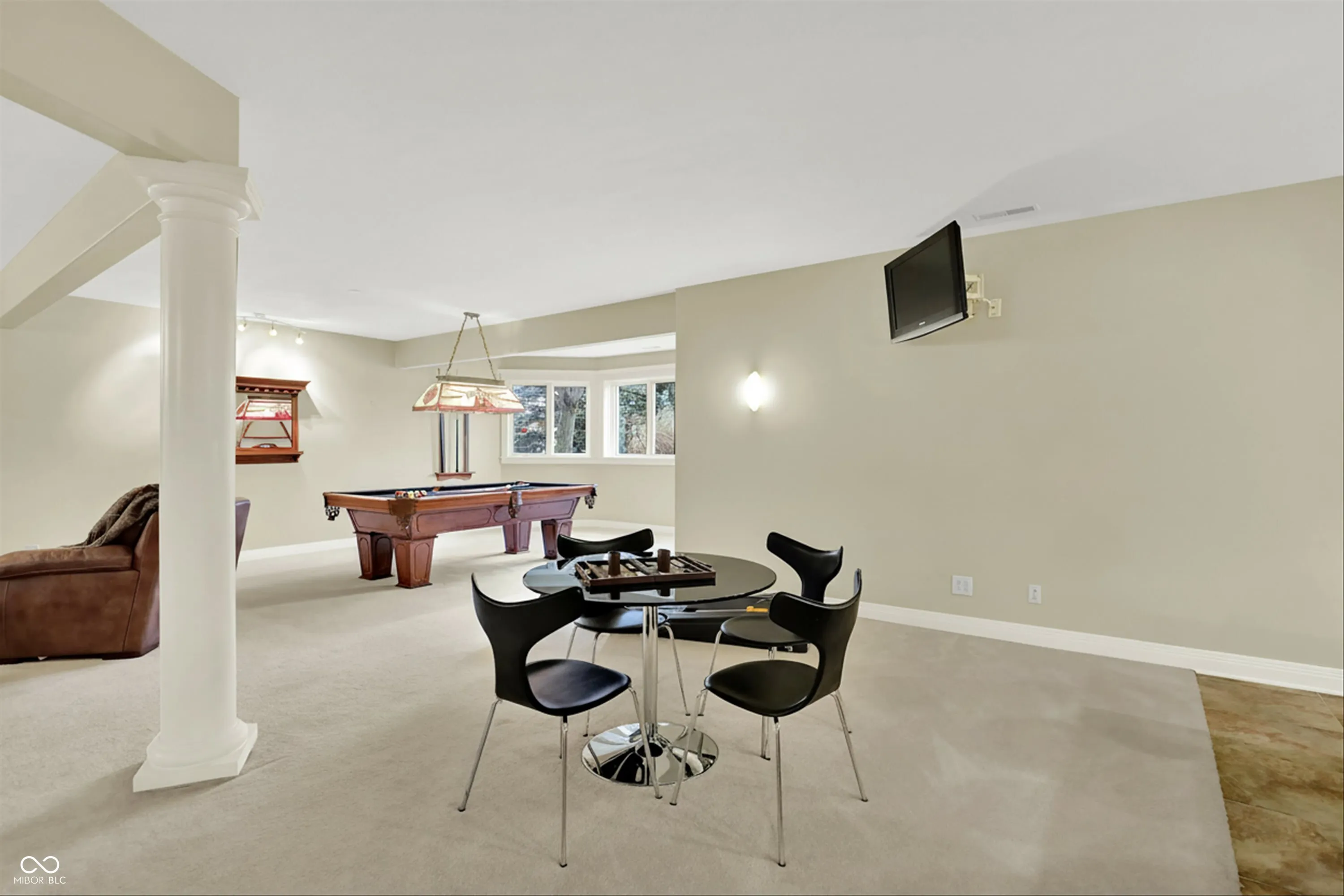 Fishers, Indiana 46037, United States, 6 Bedrooms Bedrooms, ,5 BathroomsBathrooms,Residential,Active,257672