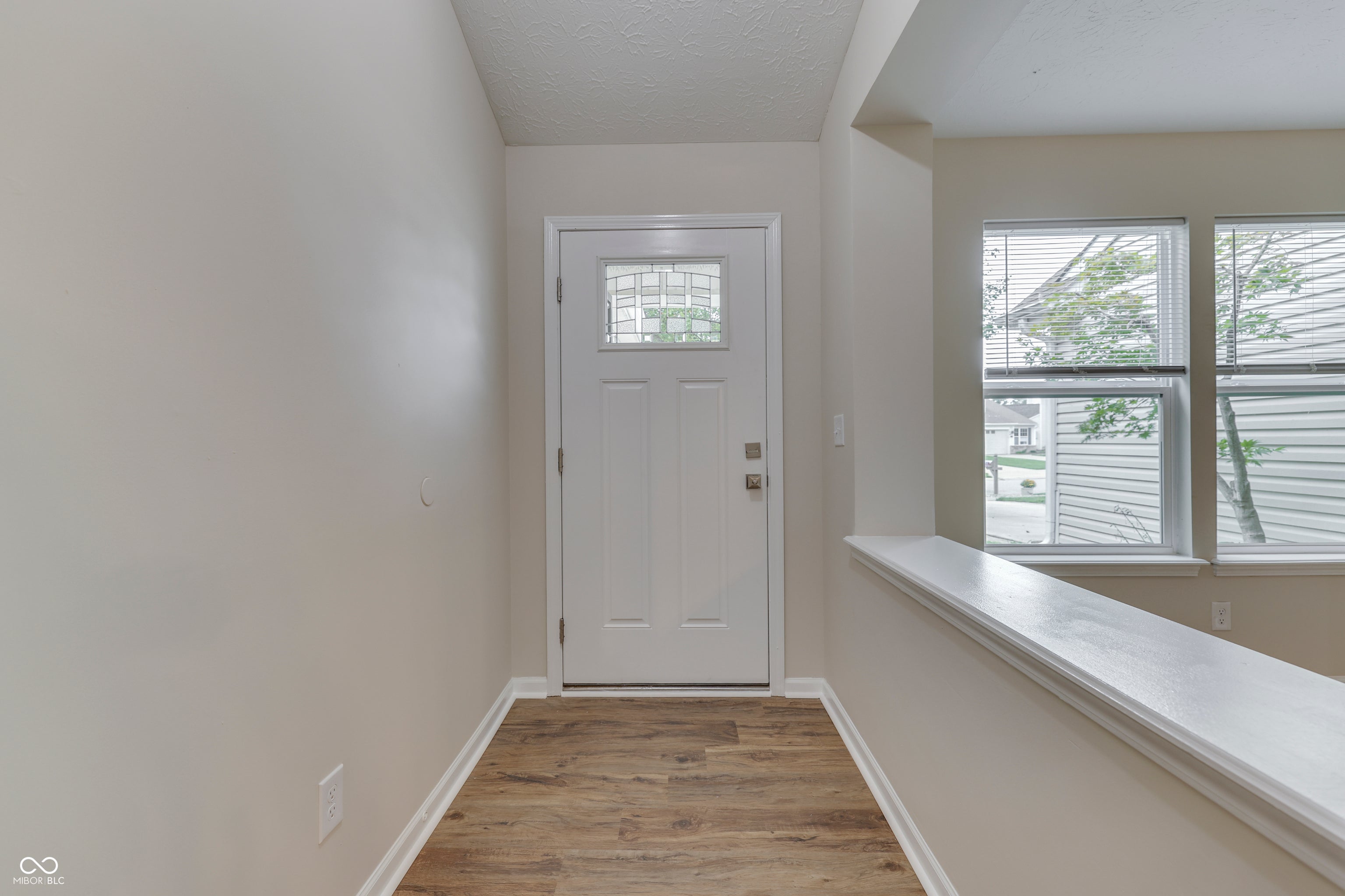 7329 Oak Knoll Drive