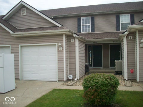 Photo of 8408 Hague RD, Indianapolis, IN 46256 (MLS # 22108019)