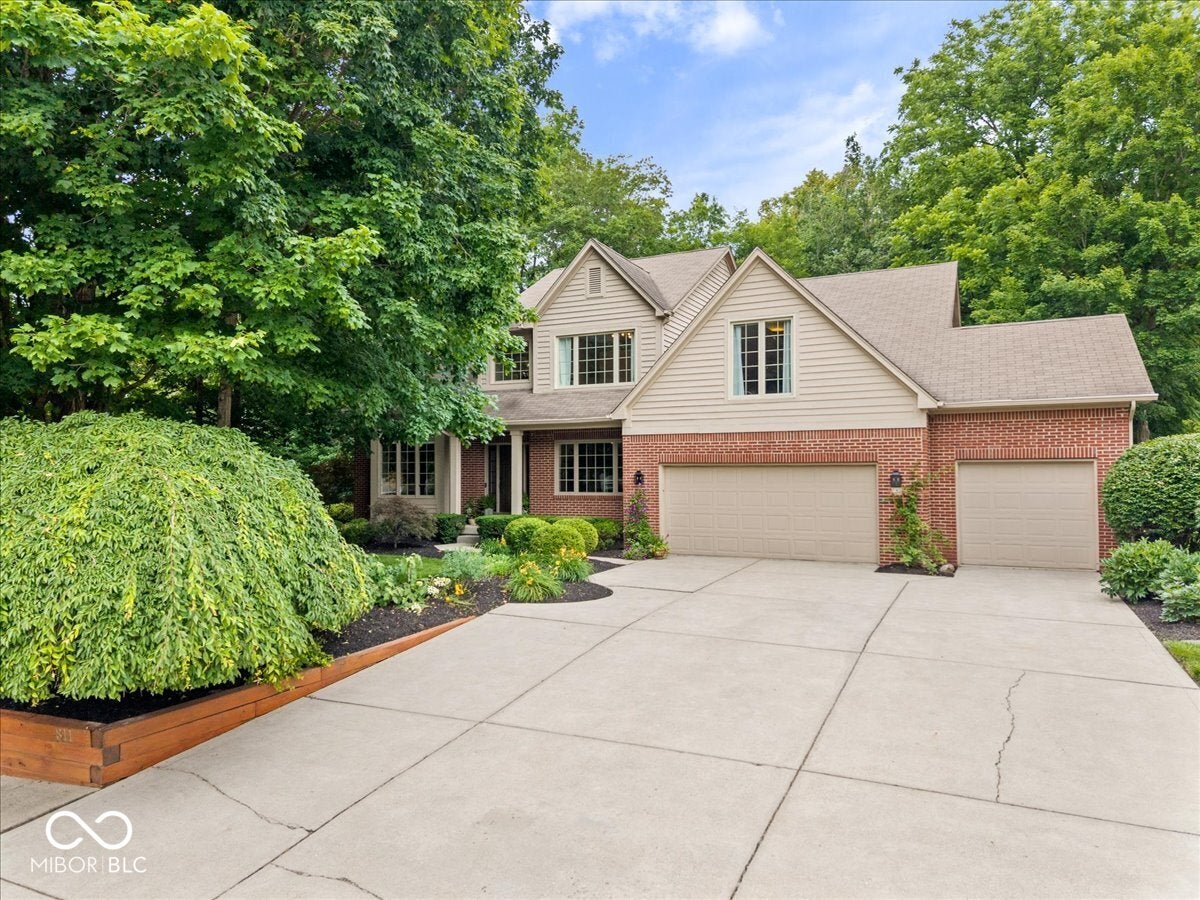 811 Pebble Brook Place