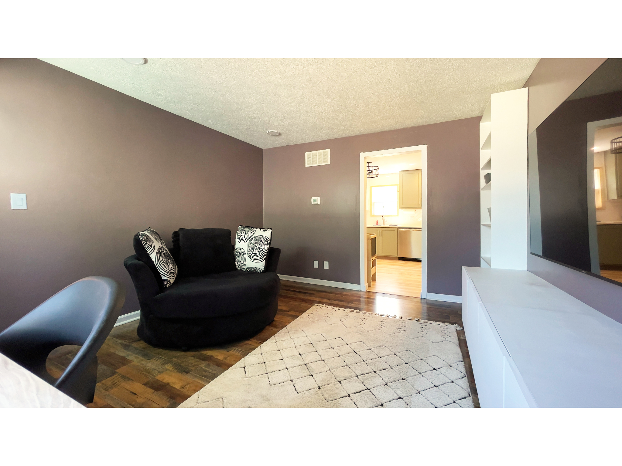 5627 Hill Rise Drive