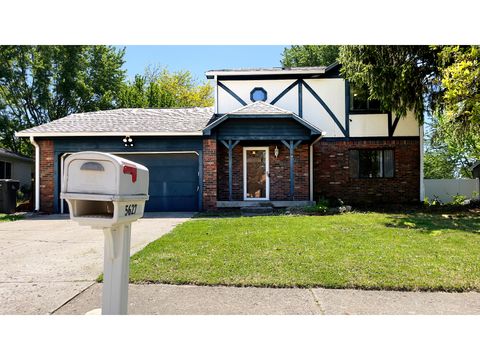 Photo of 5627 Hill Rise Drive, Indianapolis, IN 46237 (MLS # 22096954)