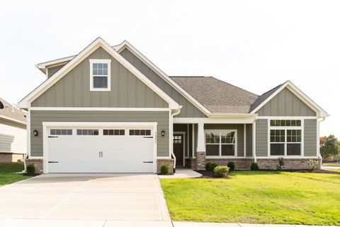 Photo of 1521 Tupelo Drive, Greenfield, IN 46140 (MLS # 22066536)