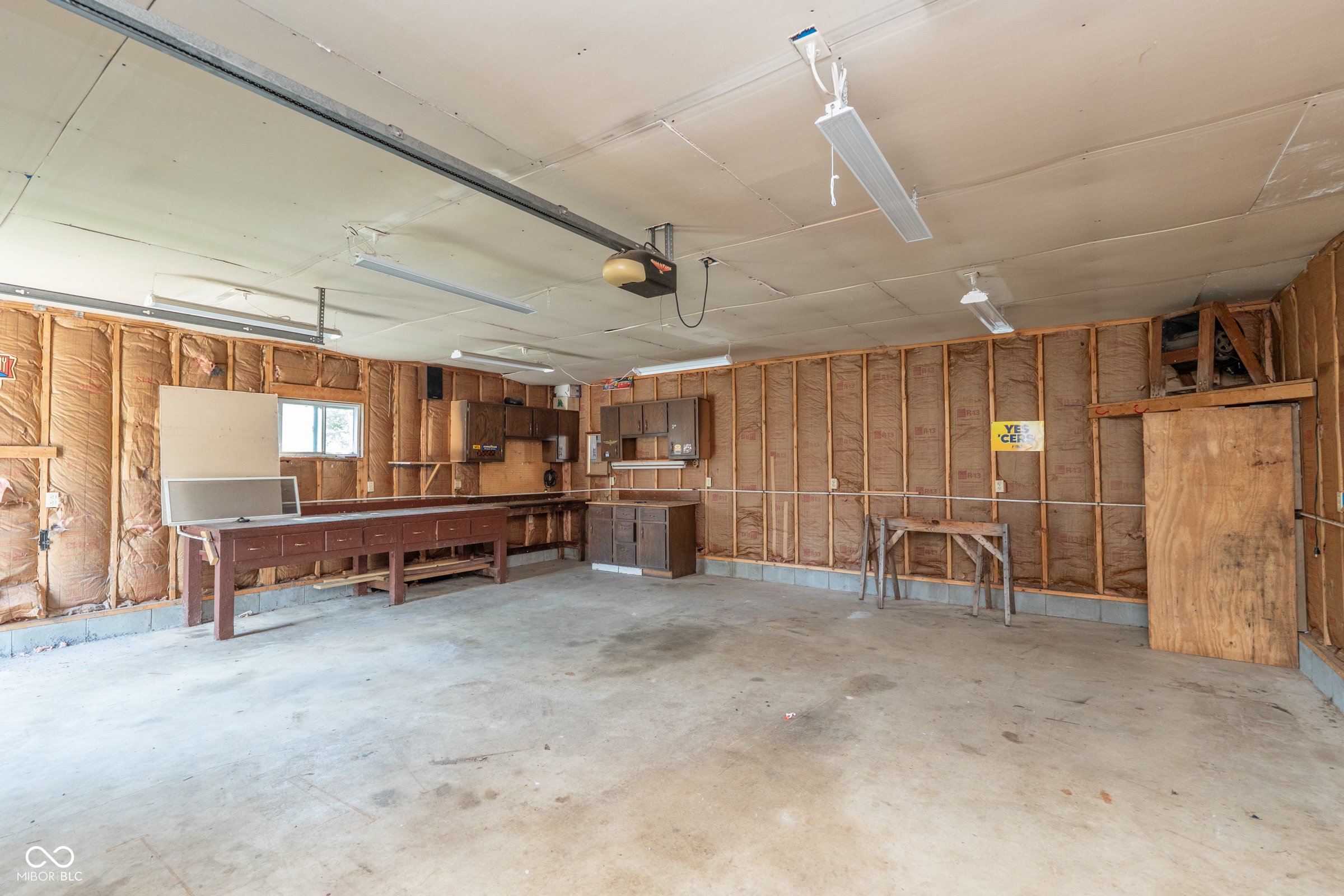 Picture for the property 22098106, 3 beds, 2 baths
