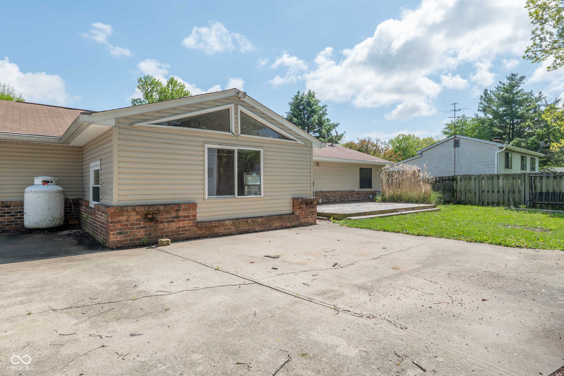 Picture for the property 22098106, 3 beds, 2 baths