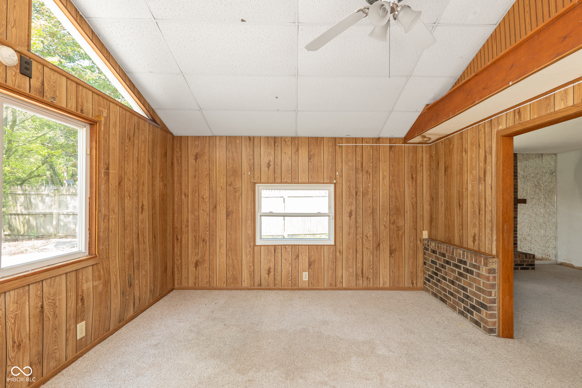 Picture for the property 22098106, 3 beds, 2 baths