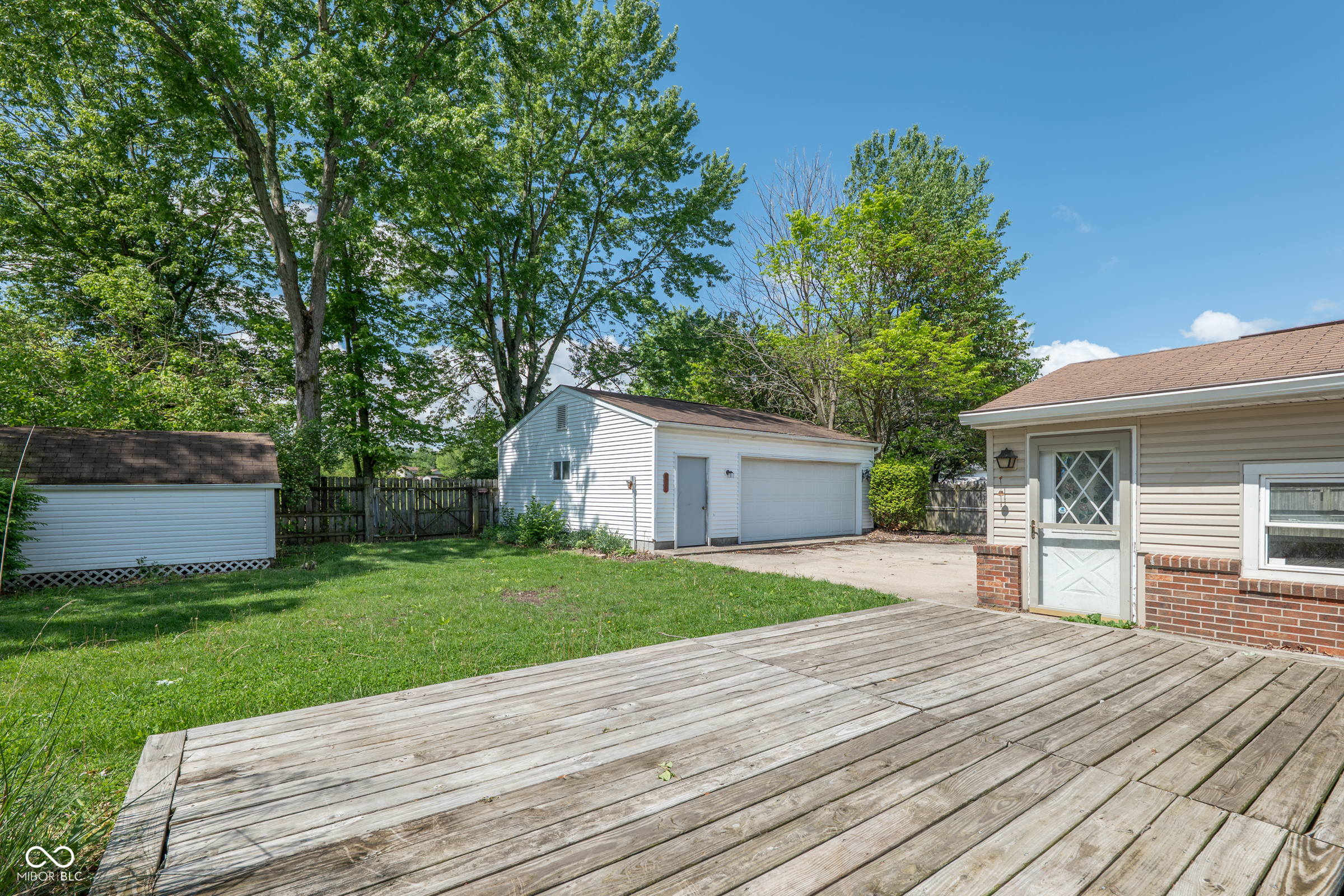 Picture for the property 22098106, 3 beds, 2 baths