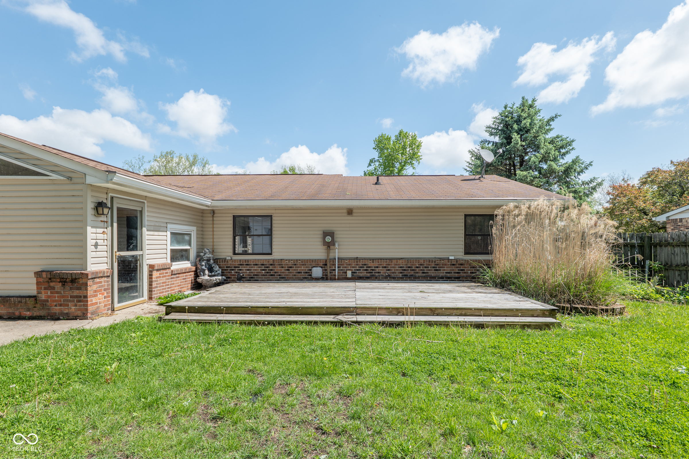 Picture for the property 22098106, 3 beds, 2 baths