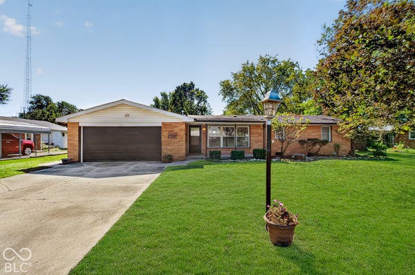 113 MAGNOLIA DR, ANDERSON, IN 46012 - Image 3bfe59159ae2592c6cd17e9b85e698ea/2584250826