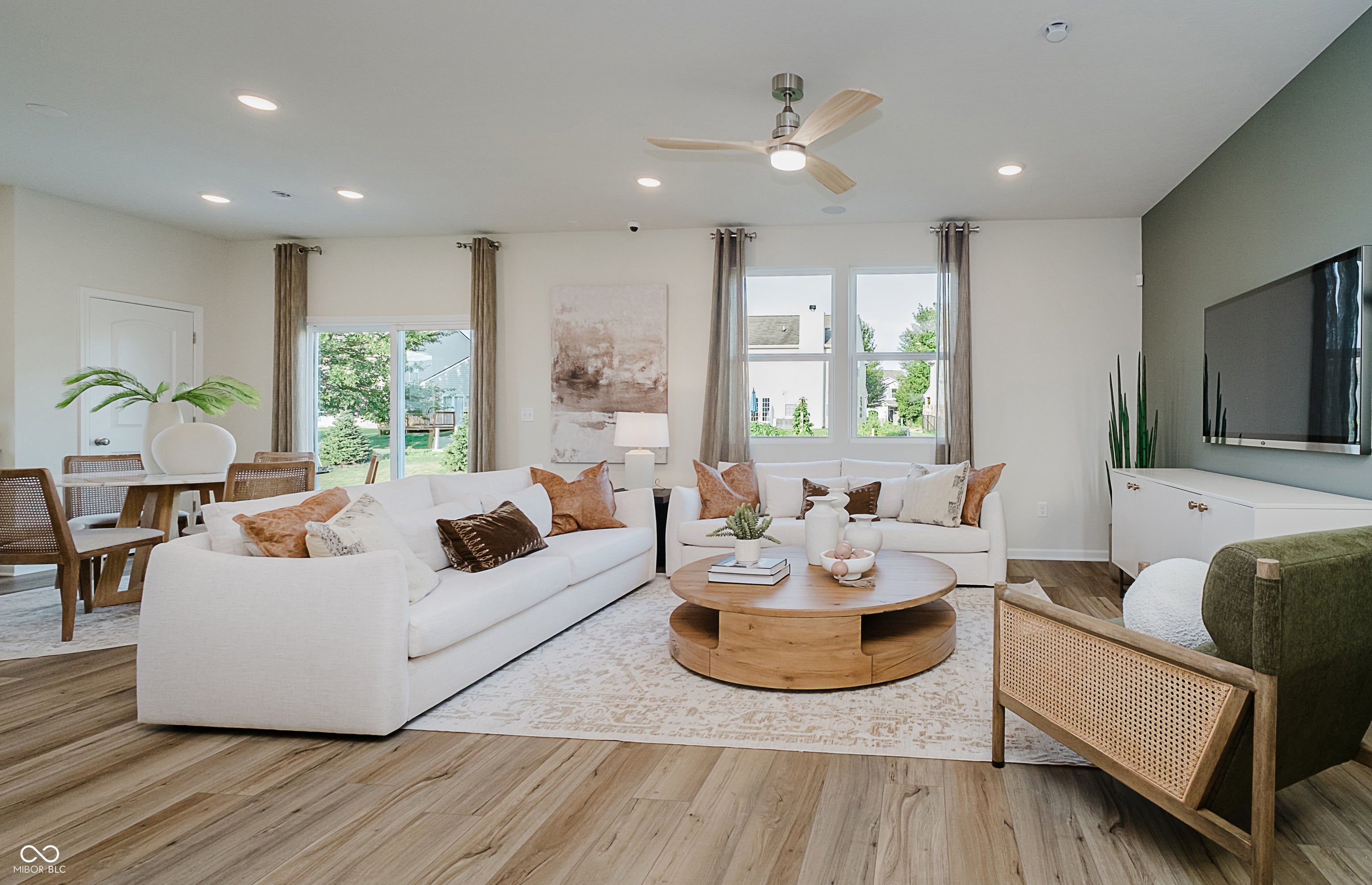 3889 Riverstone Drive